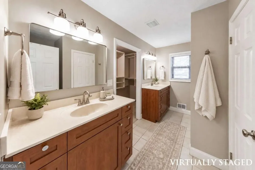 3701 Thornwood WAY Marietta, GA 30062