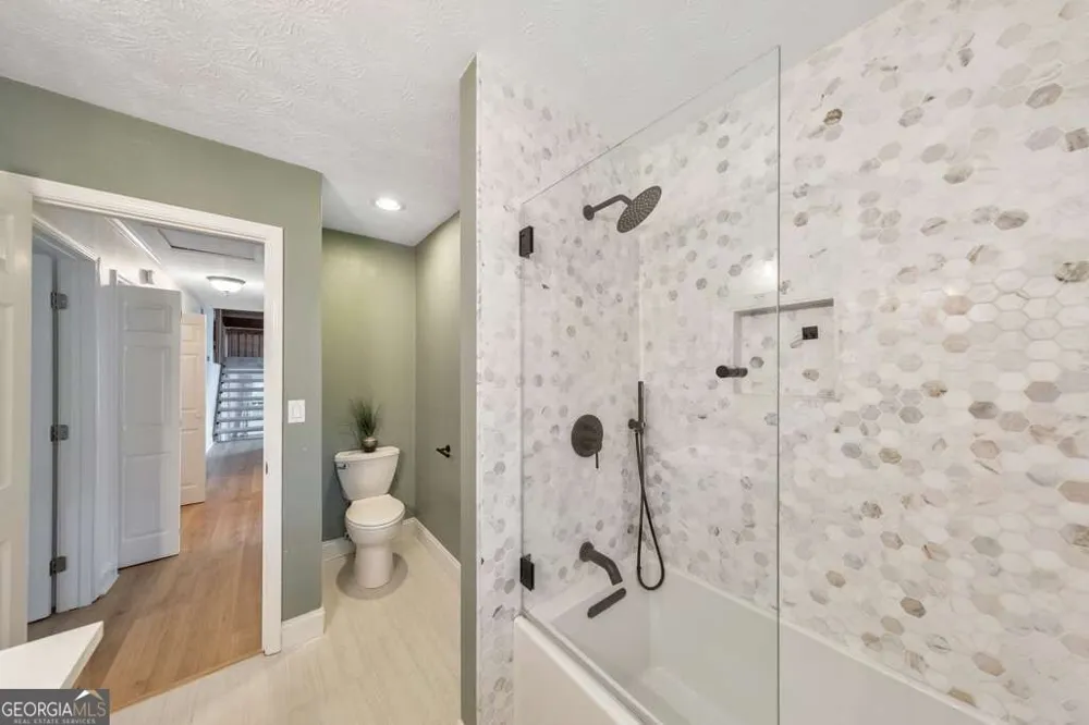 3701 Thornwood WAY Marietta, GA 30062