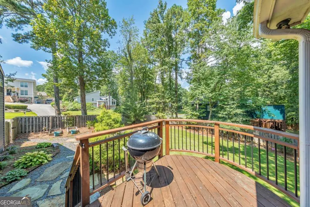 3701 Thornwood WAY Marietta, GA 30062