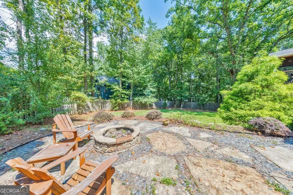 3701 Thornwood WAY Marietta, GA 30062