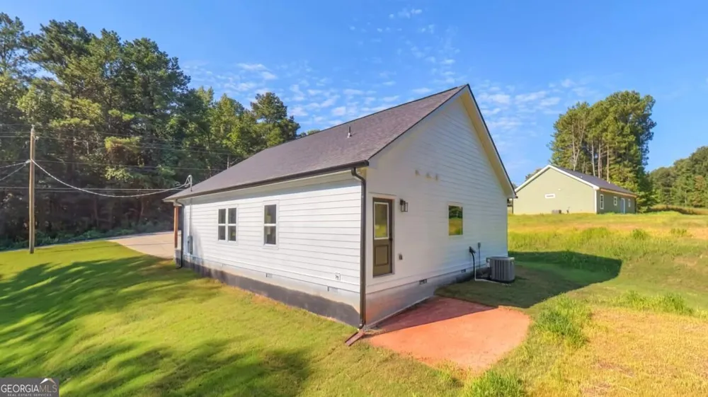 1118 Whispering Hills DR Bremen, GA 30110