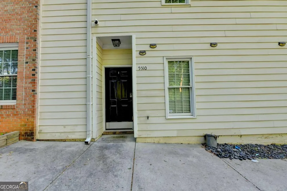 5510 Stonewood CT Norcross, GA 30093