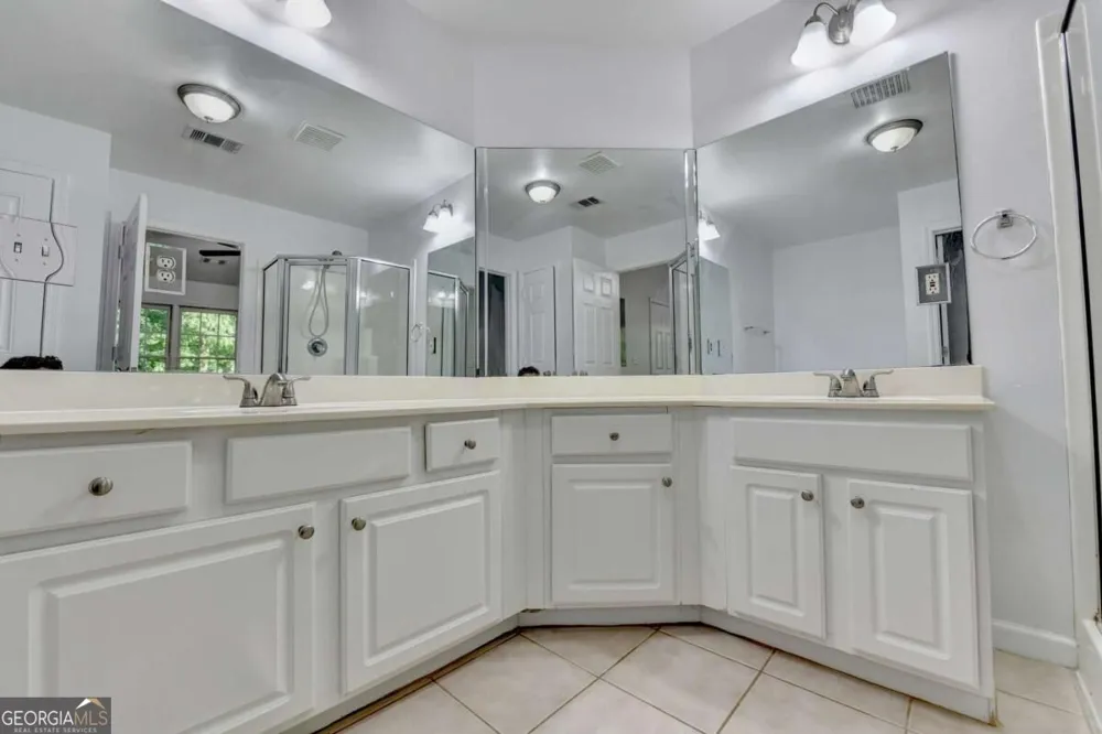 5510 Stonewood CT Norcross, GA 30093