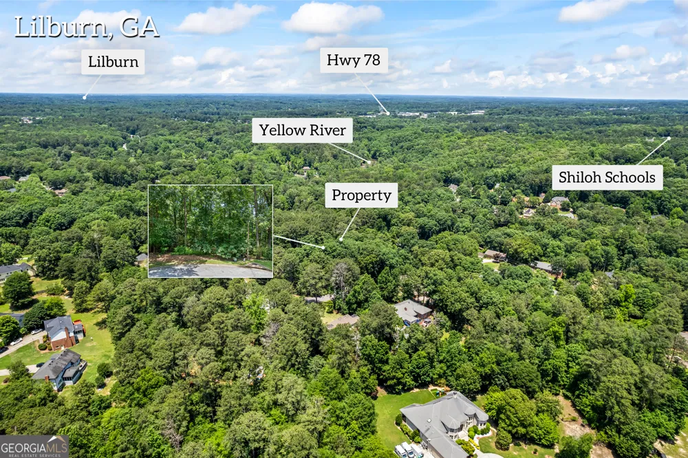 5018 Castlewood DR SW Lilburn, GA 30047