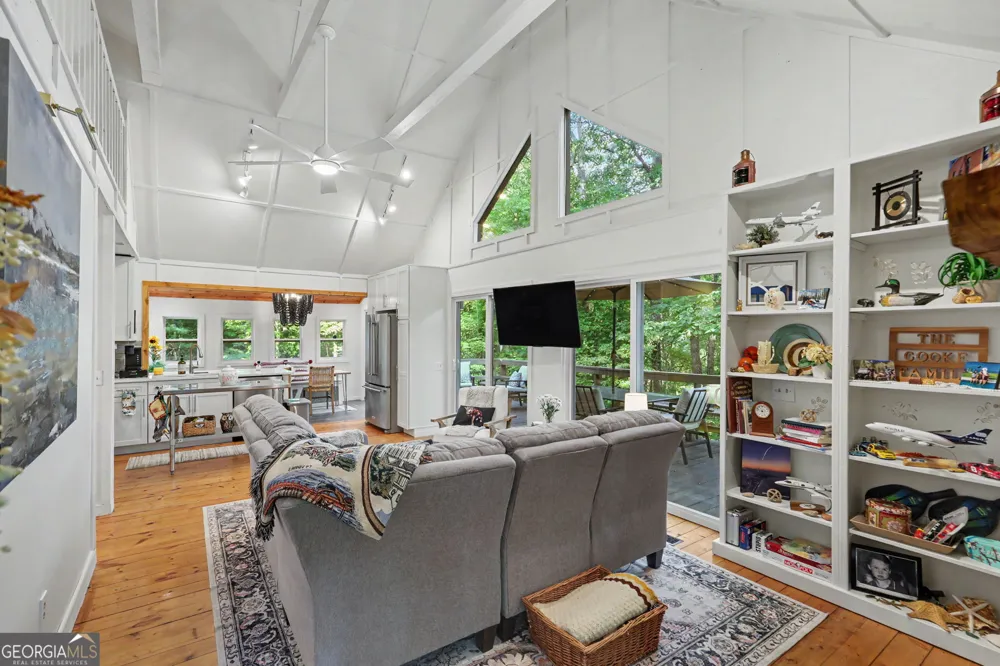 122 Navigator LN Tiger, GA 30576