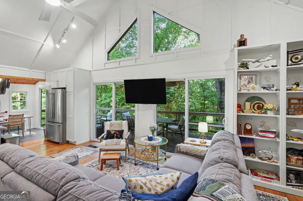 122 Navigator LN Tiger, GA 30576