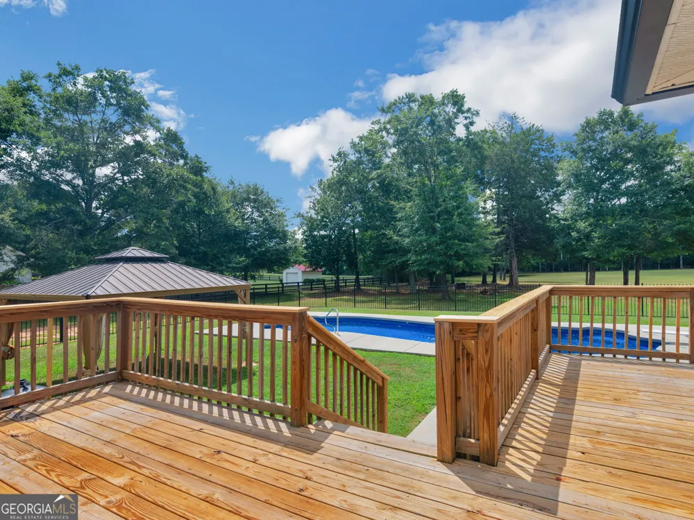 420 Colvin DR Locust Grove, GA 30248
