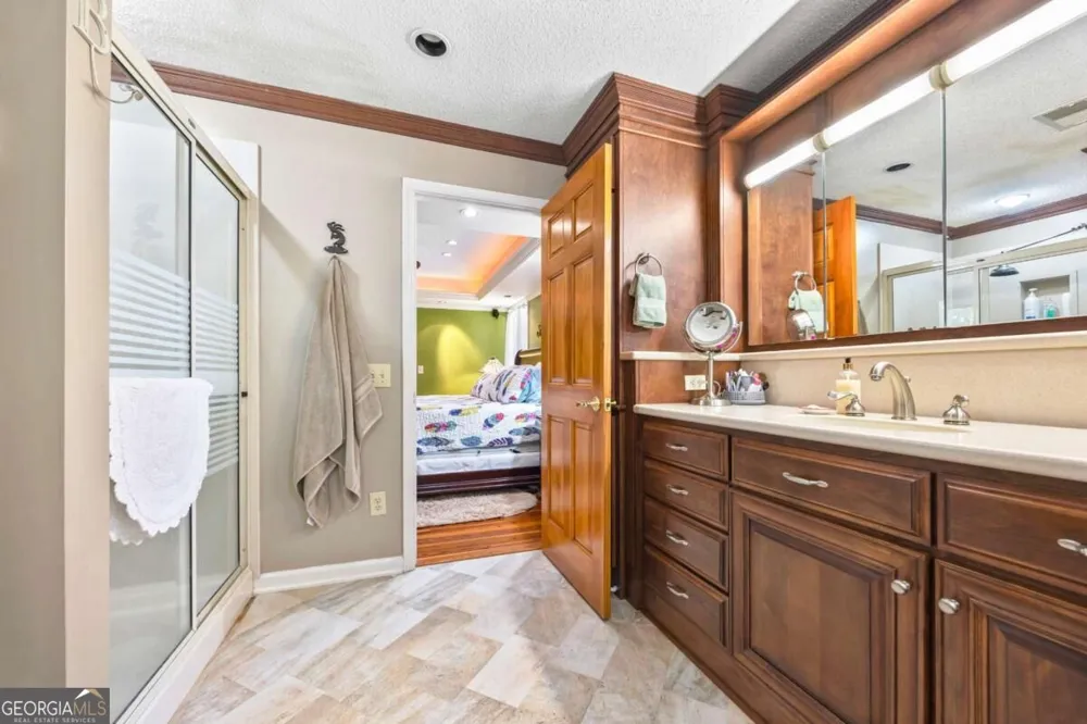 572 Imperial DR Martin, GA 30557