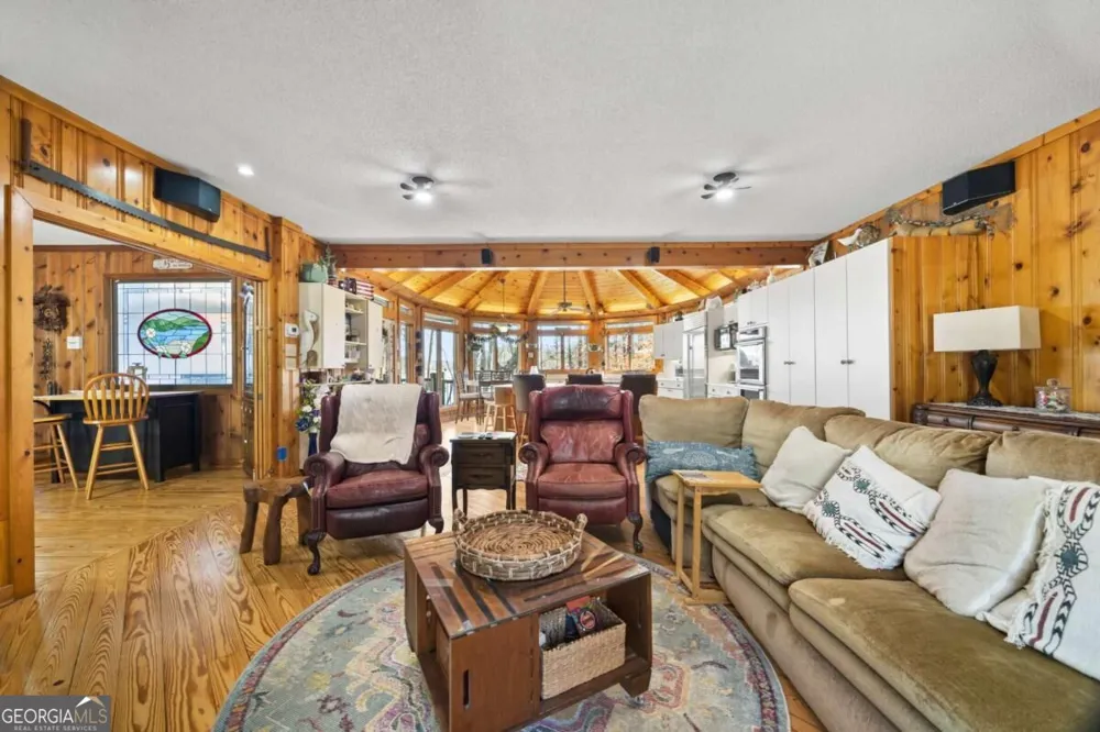 572 Imperial DR Martin, GA 30557