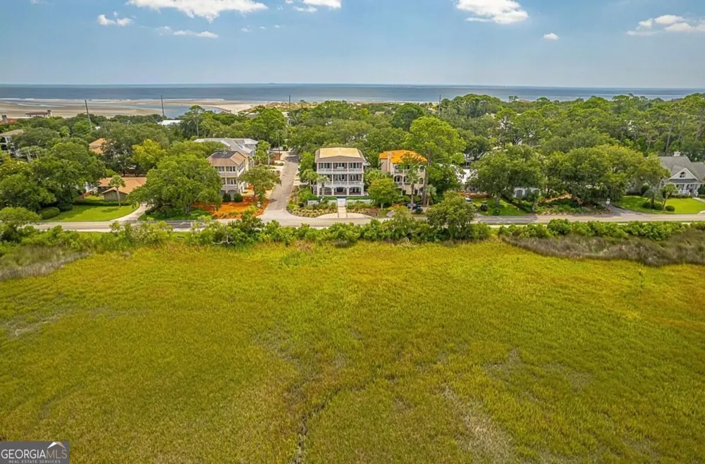 2212 Ocean RD St. Simons, GA 31522