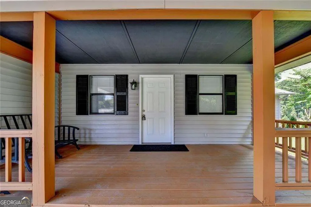 7470 Fields DR Cumming, GA 30041