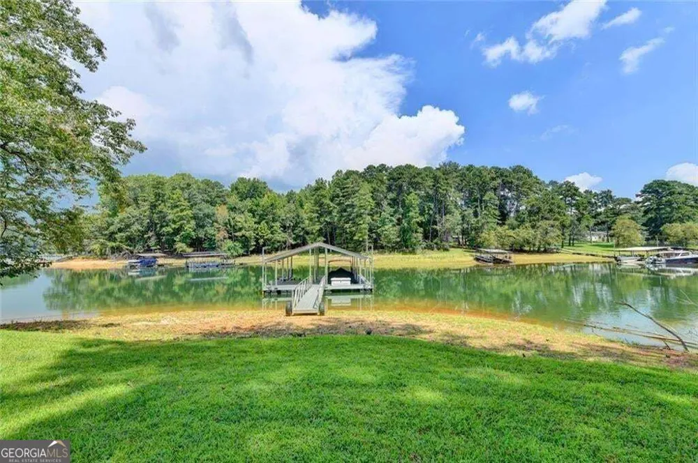 7470 Fields DR Cumming, GA 30041