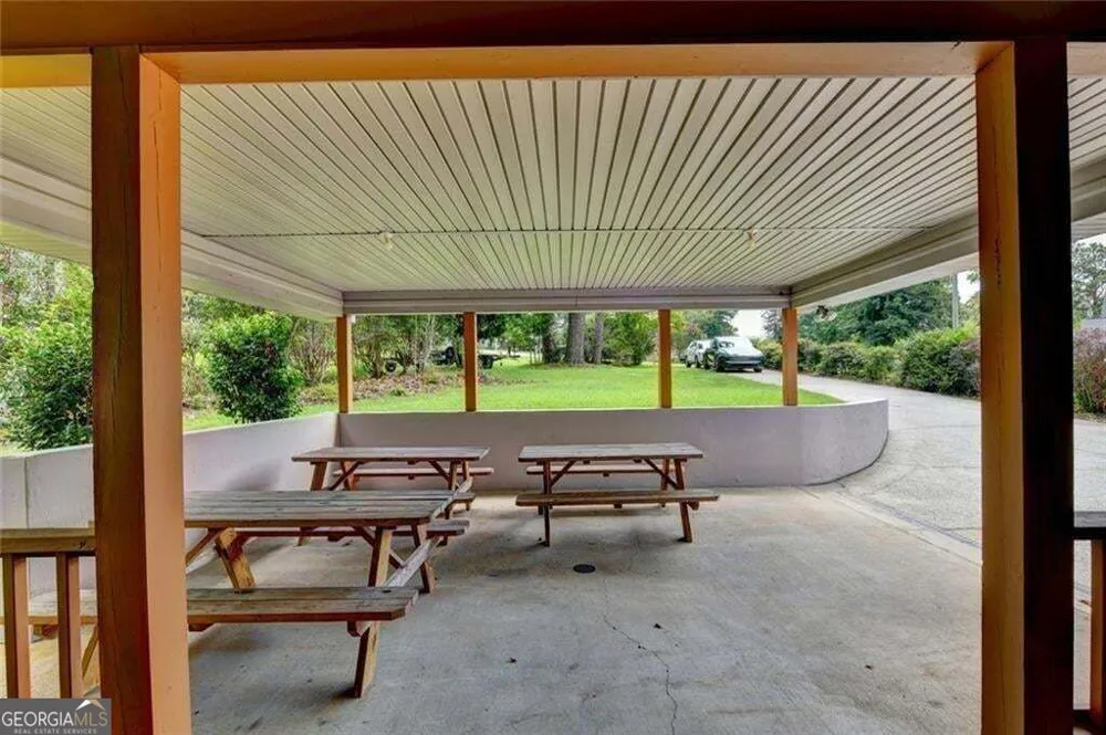 7470 Fields DR Cumming, GA 30041