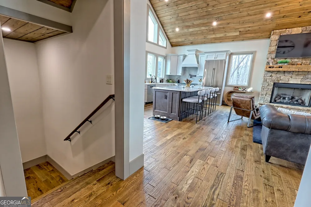 804 Settlers Ridge RD Ellijay, GA 30540