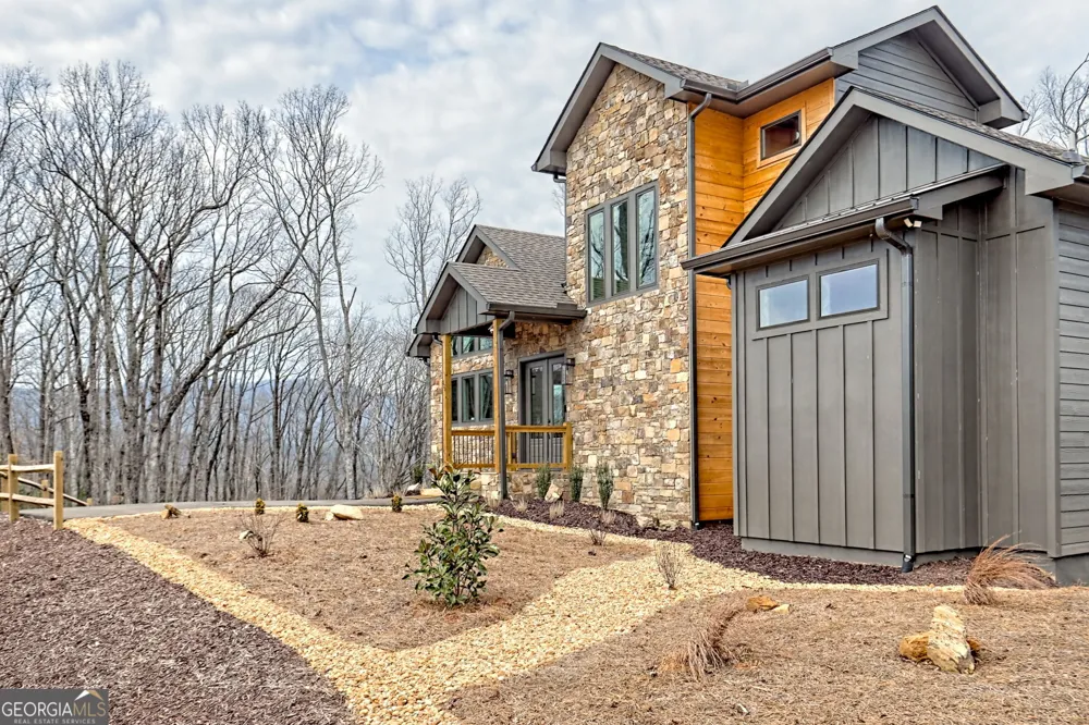 804 Settlers Ridge RD Ellijay, GA 30540