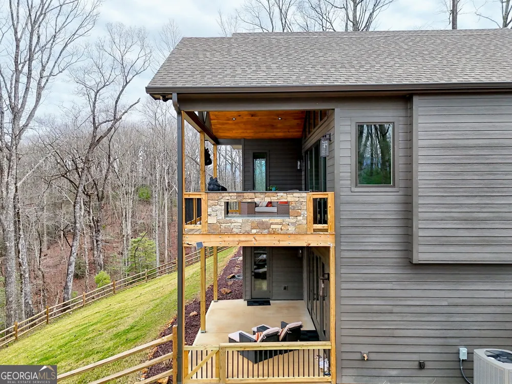 804 Settlers Ridge RD Ellijay, GA 30540