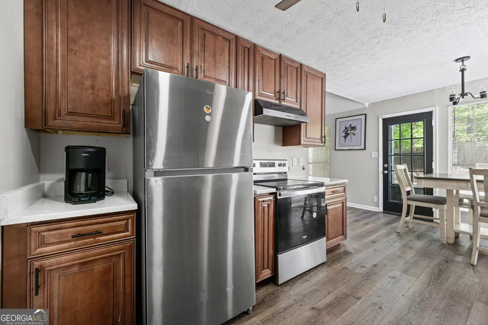 365 Cook DR Ellenwood, GA 30294