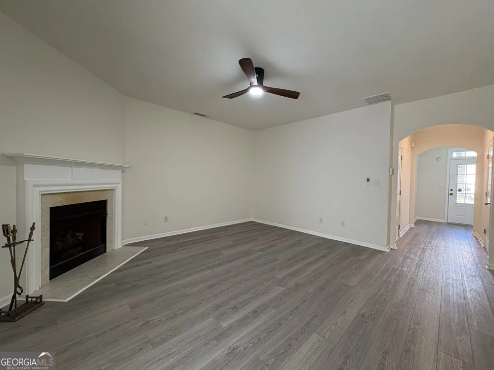 2193 Executive DR Duluth, GA 30096