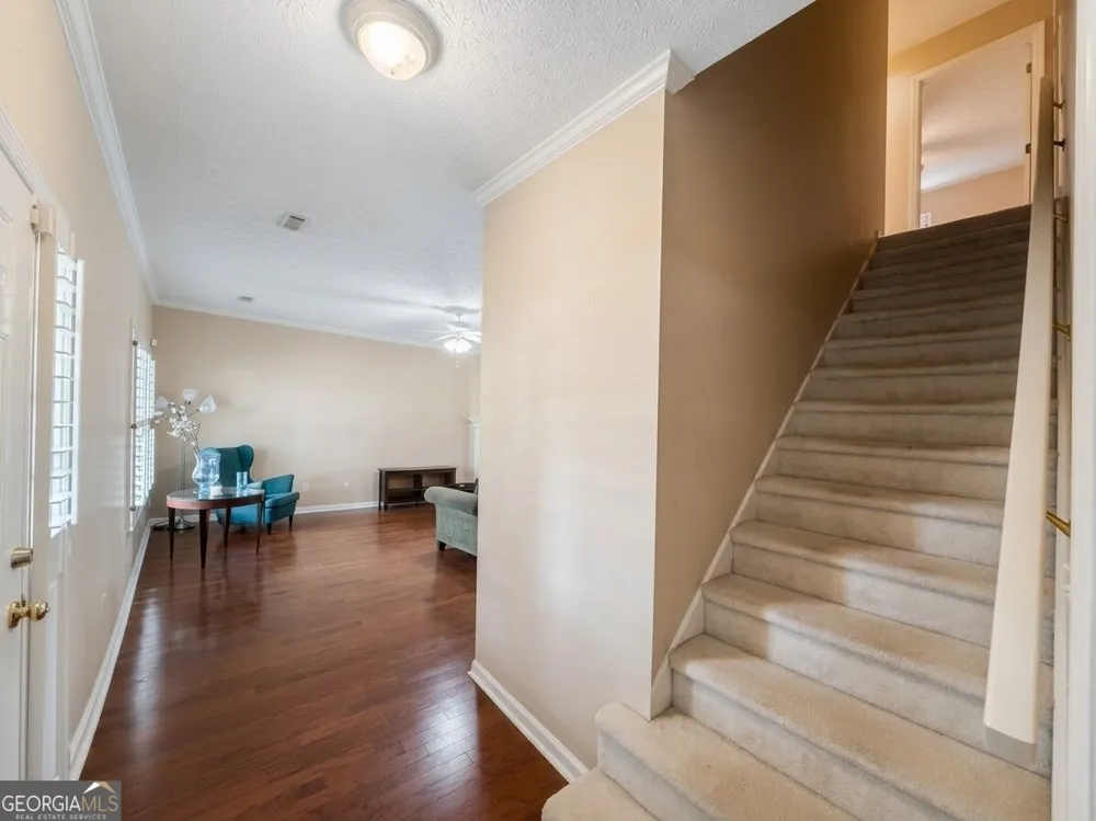 215 Brittany Chase Fayetteville, GA 30214