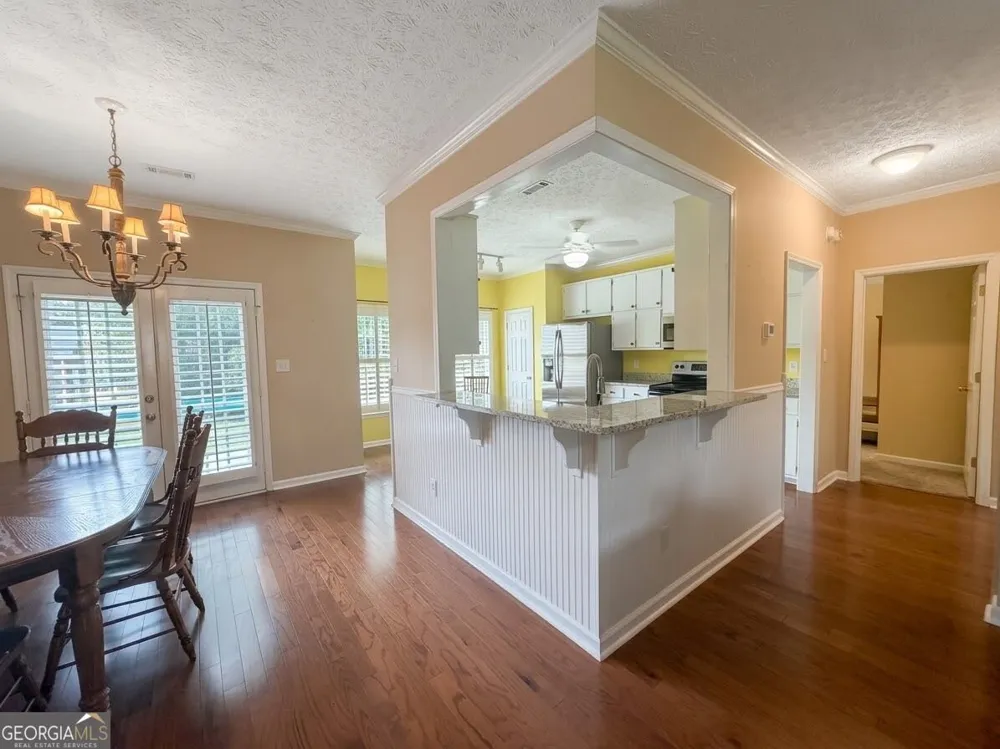 215 Brittany Chase Fayetteville, GA 30214