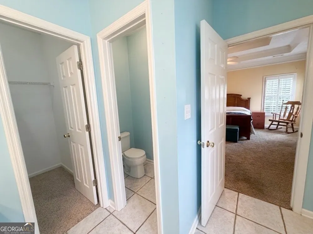 215 Brittany Chase Fayetteville, GA 30214