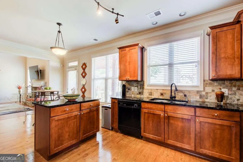 408 Arbor LN Loganville, GA 30052