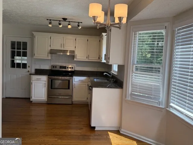 35 Chatsworth CIR Newnan, GA 30265