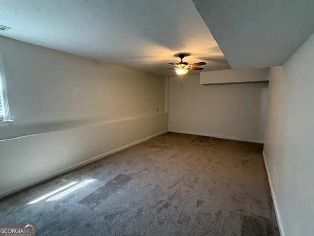 35 Chatsworth CIR Newnan, GA 30265