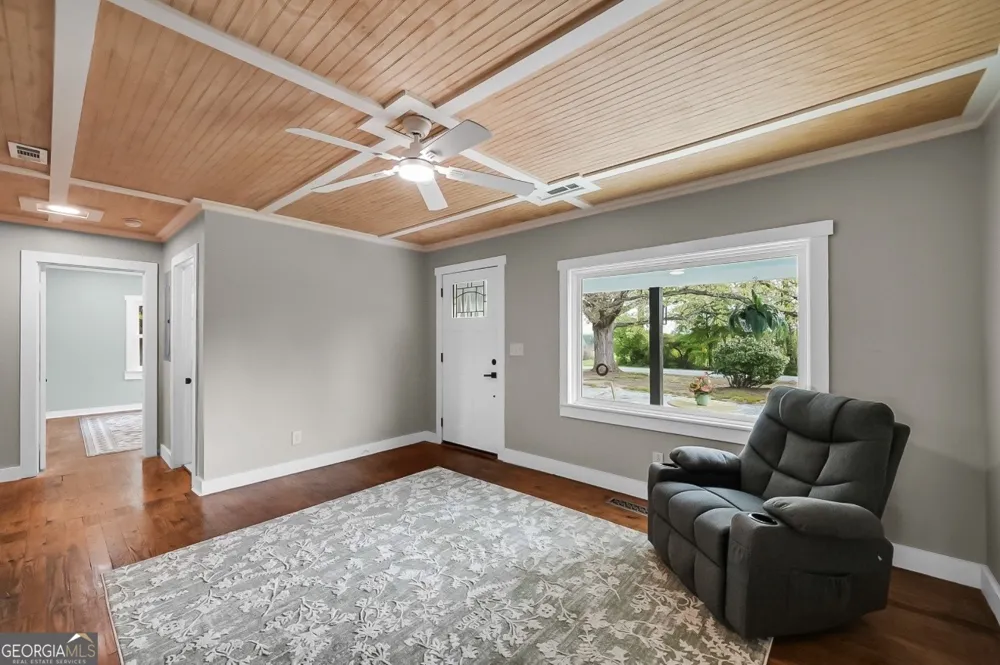 1015 Sid Hunter RD Senoia, GA 30276