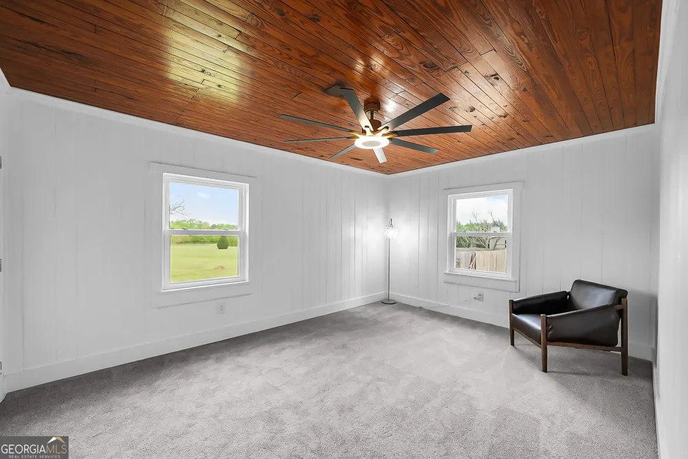 1015 Sid Hunter RD Senoia, GA 30276