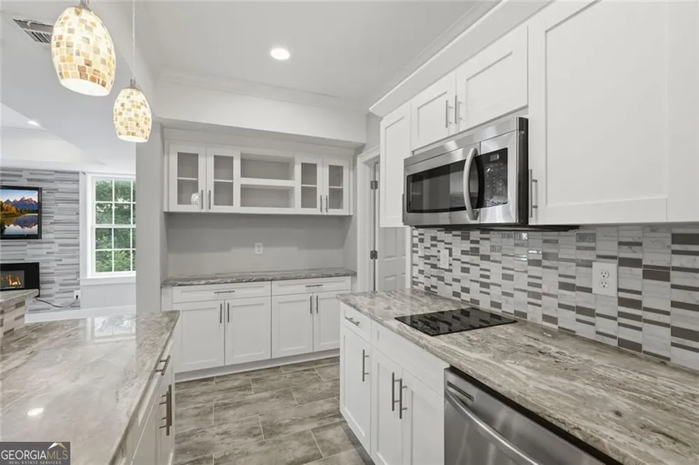 770 Glastonbury CT Cumming, GA 30041