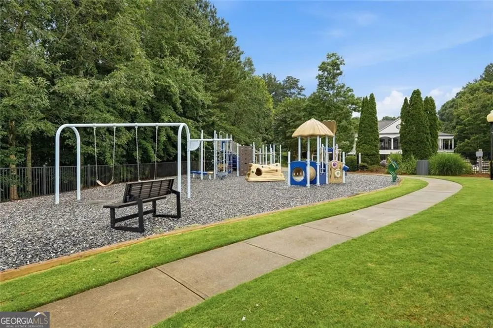 770 Glastonbury CT Cumming, GA 30041