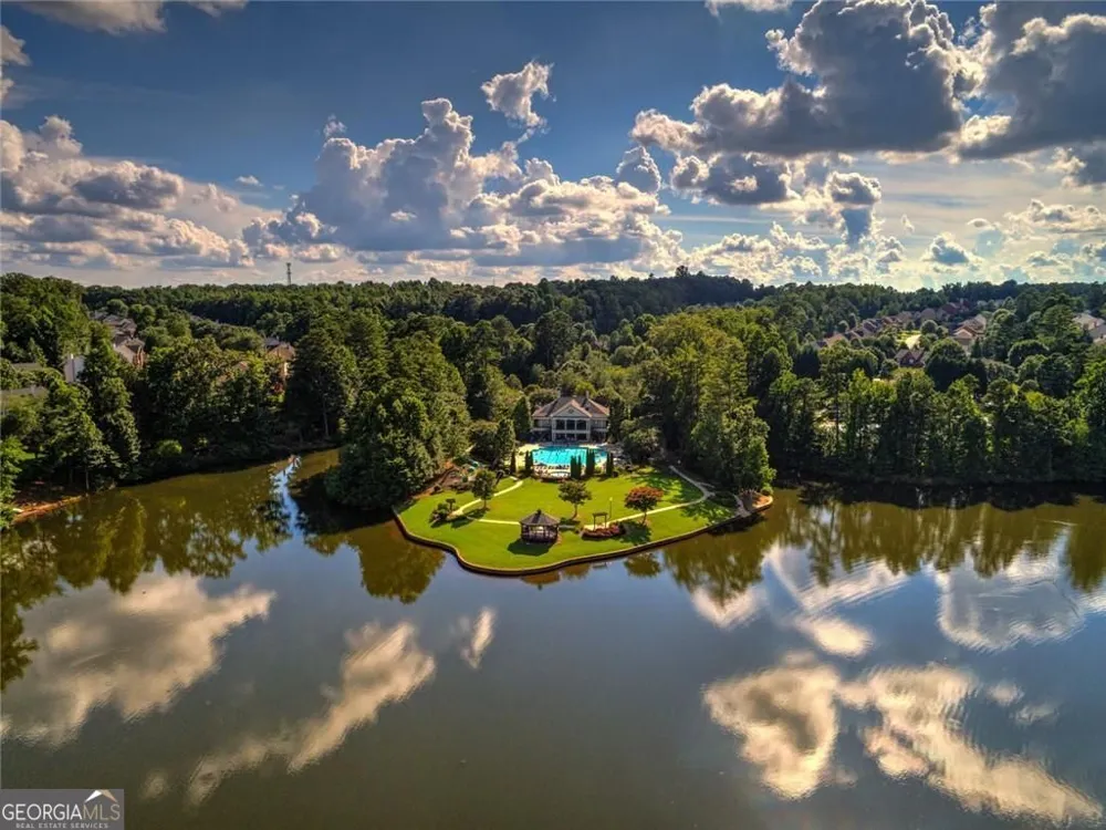 770 Glastonbury CT Cumming, GA 30041