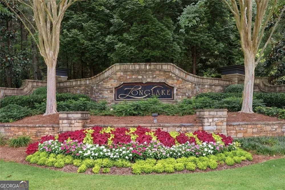 770 Glastonbury CT Cumming, GA 30041