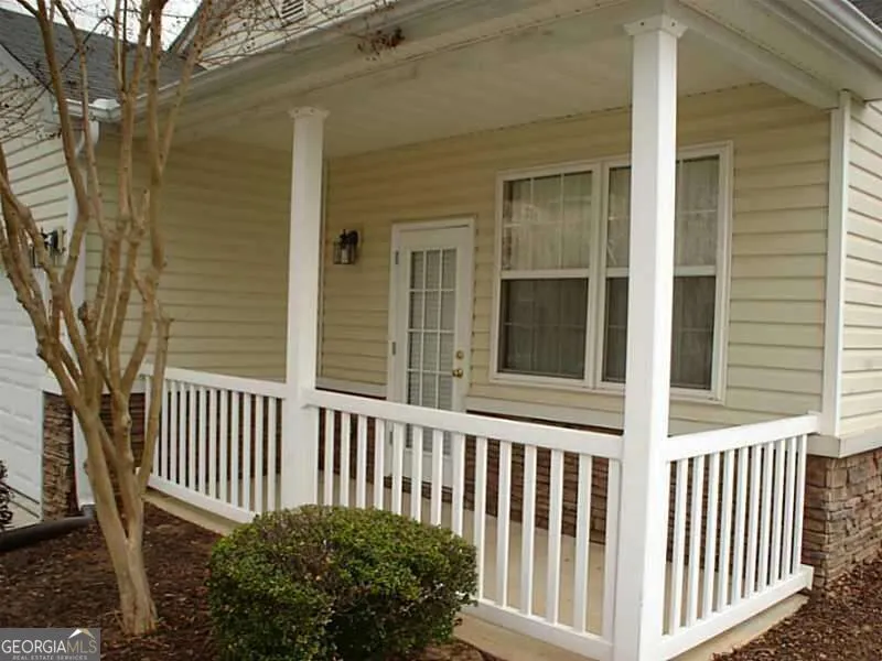 972 Windcroft CIR NW Acworth, GA 30101