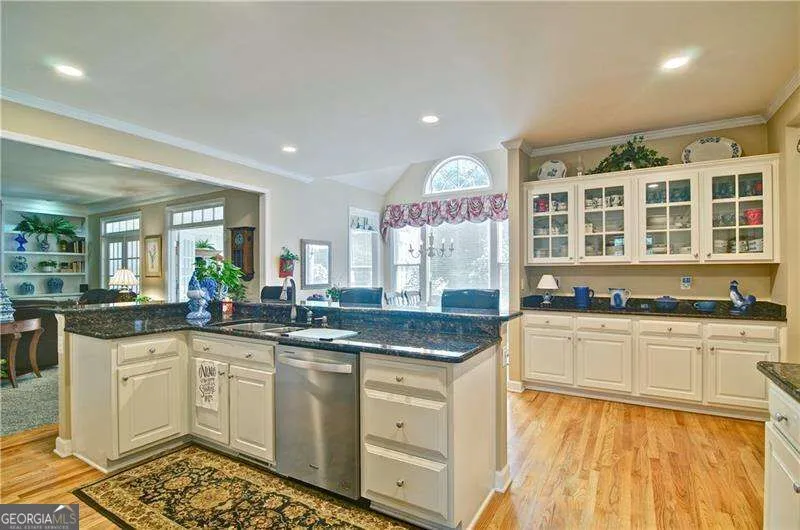 2853 Marshstone DR SW Marietta, GA 30064