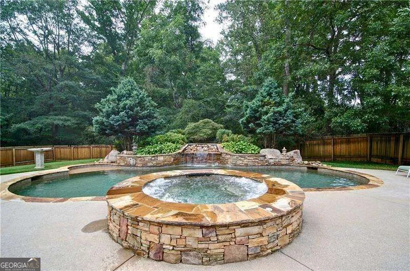 2853 Marshstone DR SW Marietta, GA 30064
