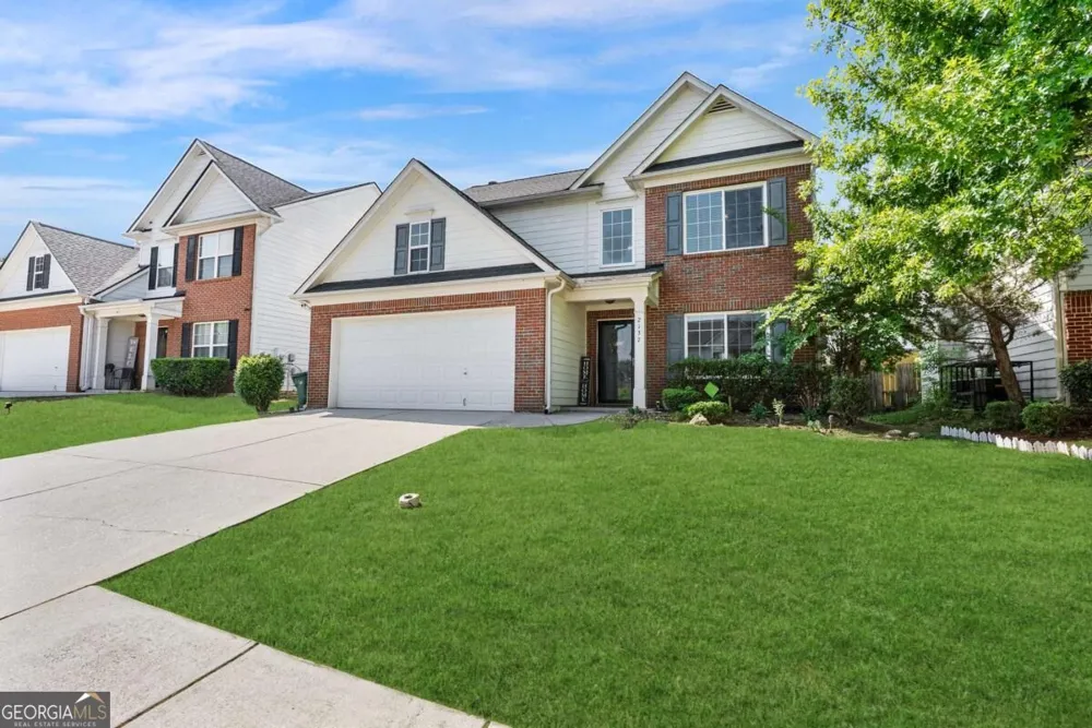 2137 Black Oak LN Ellenwood, GA 30294