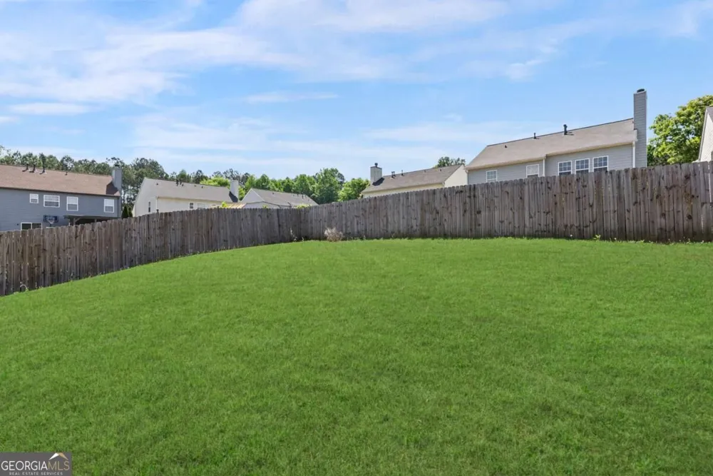 2137 Black Oak LN Ellenwood, GA 30294