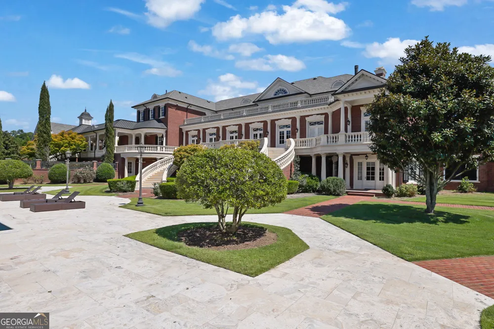 5200 Moore RD Suwanee, GA 30024
