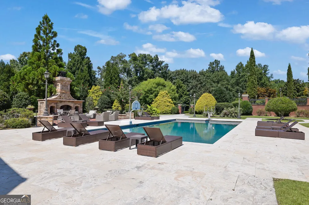 5200 Moore RD Suwanee, GA 30024