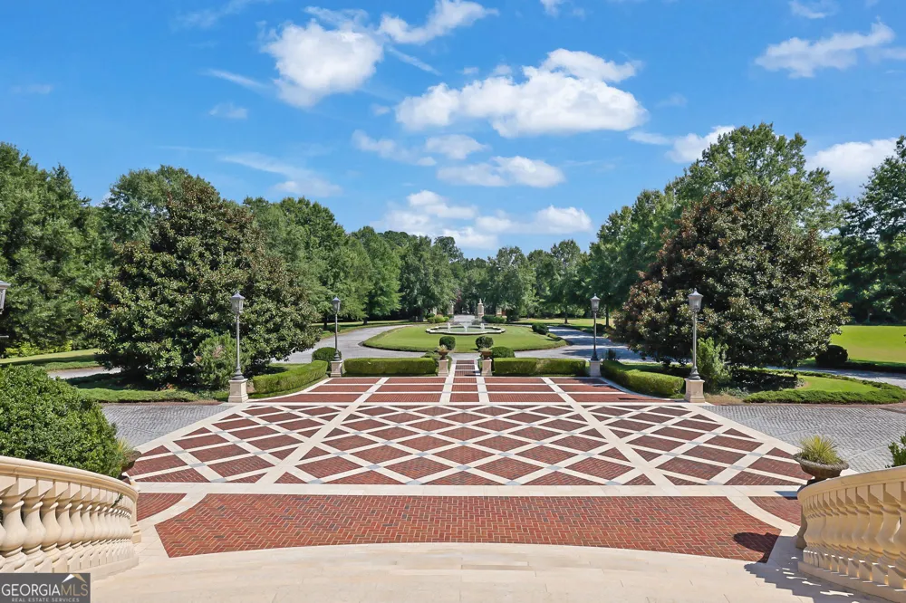 5200 Moore RD Suwanee, GA 30024