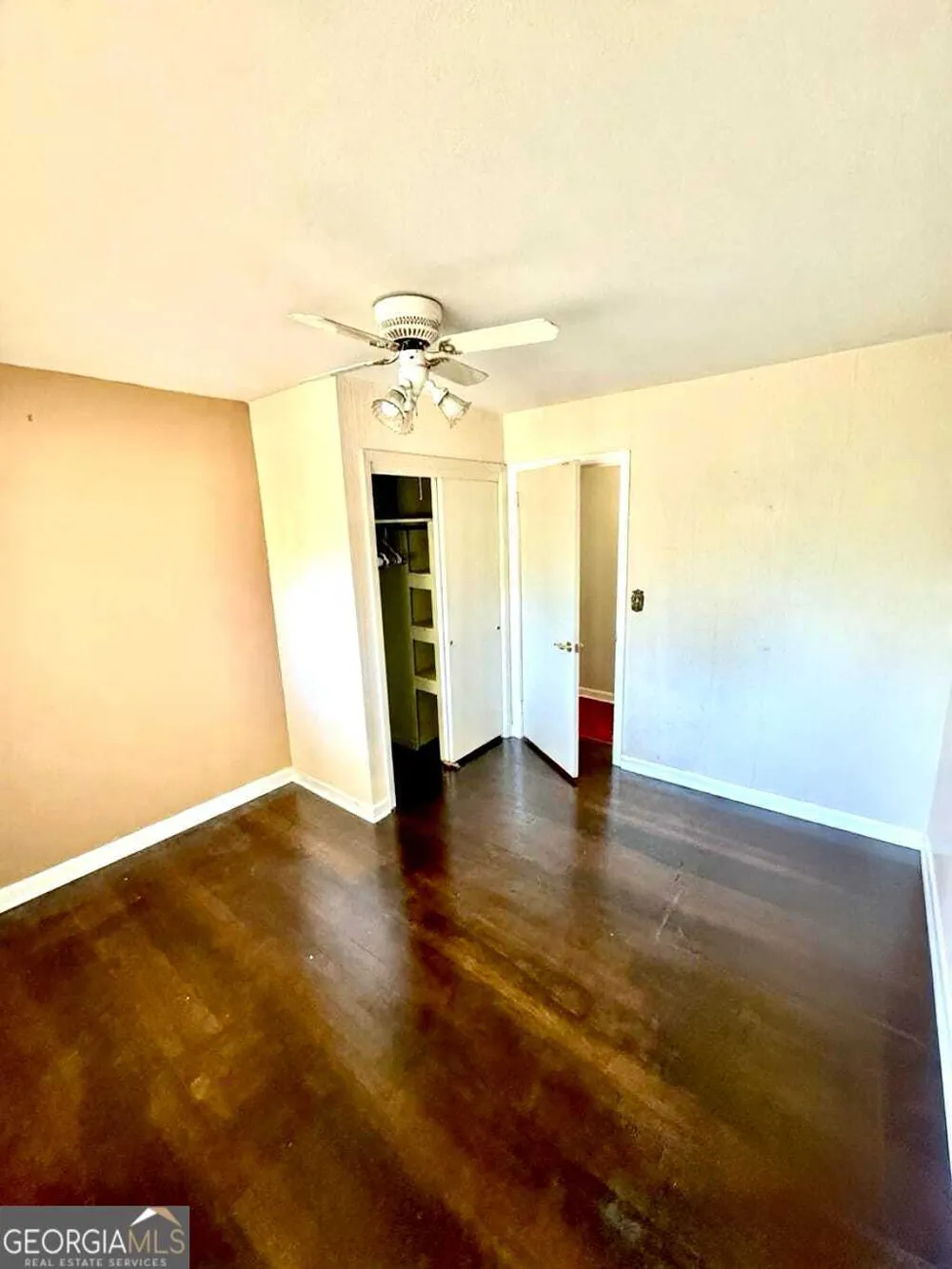 100 Brett AVE Warner Robins, GA 31088