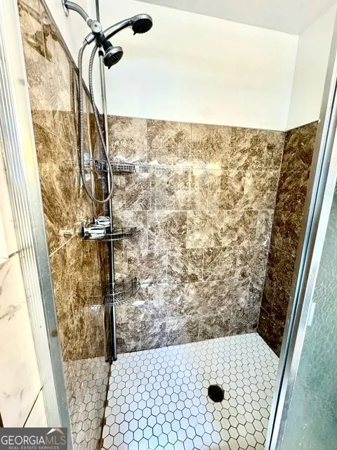100 Brett AVE Warner Robins, GA 31088