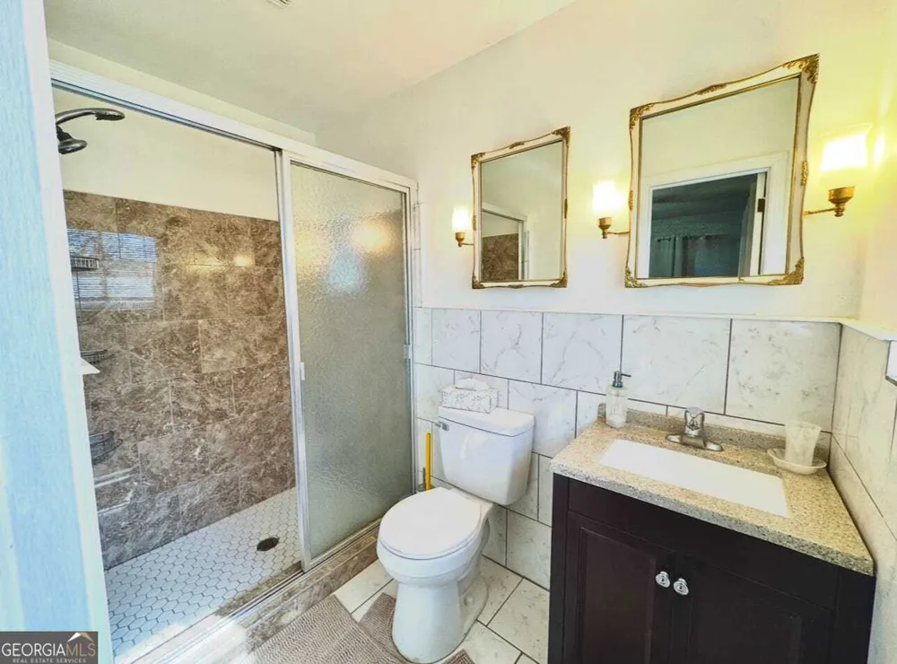 100 Brett AVE Warner Robins, GA 31088