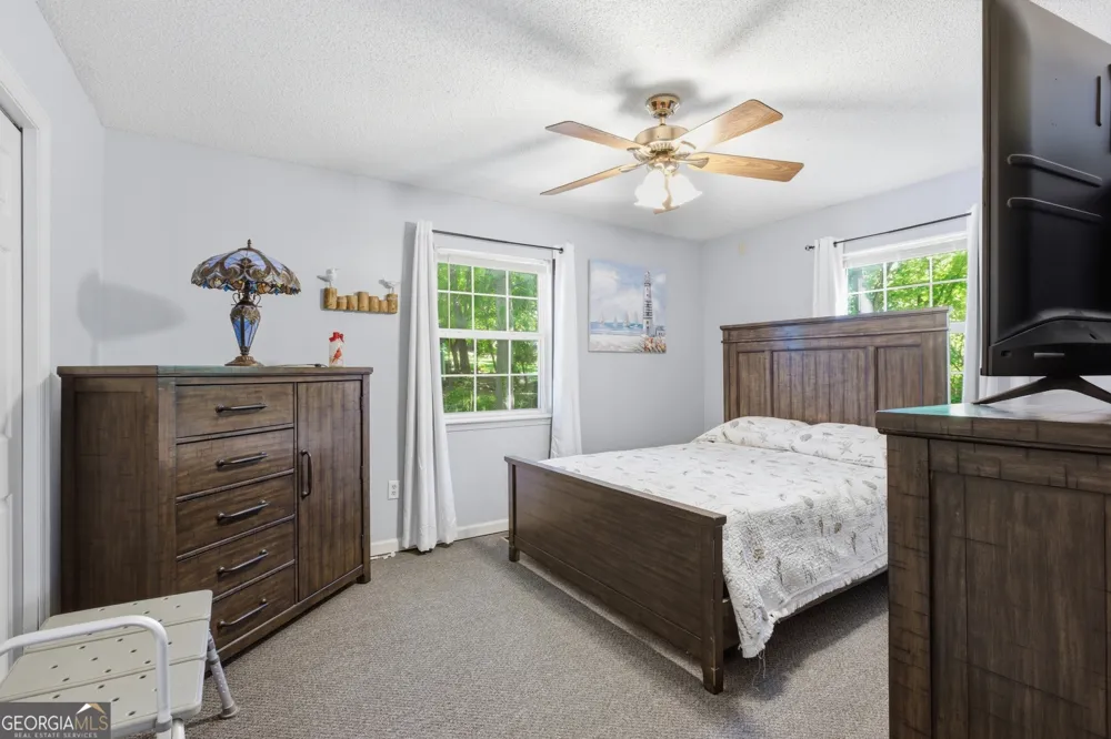 325 Springwood DR Clarkesville, GA 30523