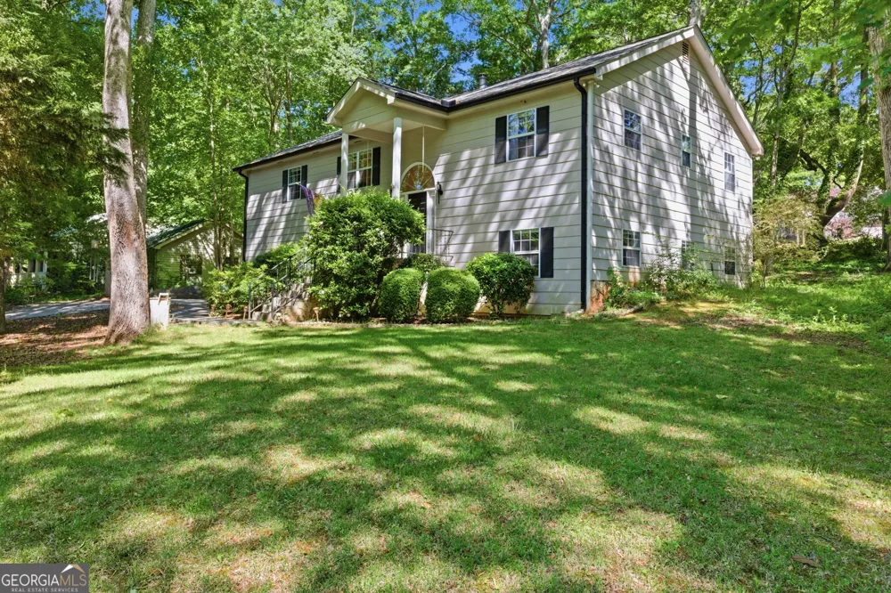 325 Springwood DR Clarkesville, GA 30523