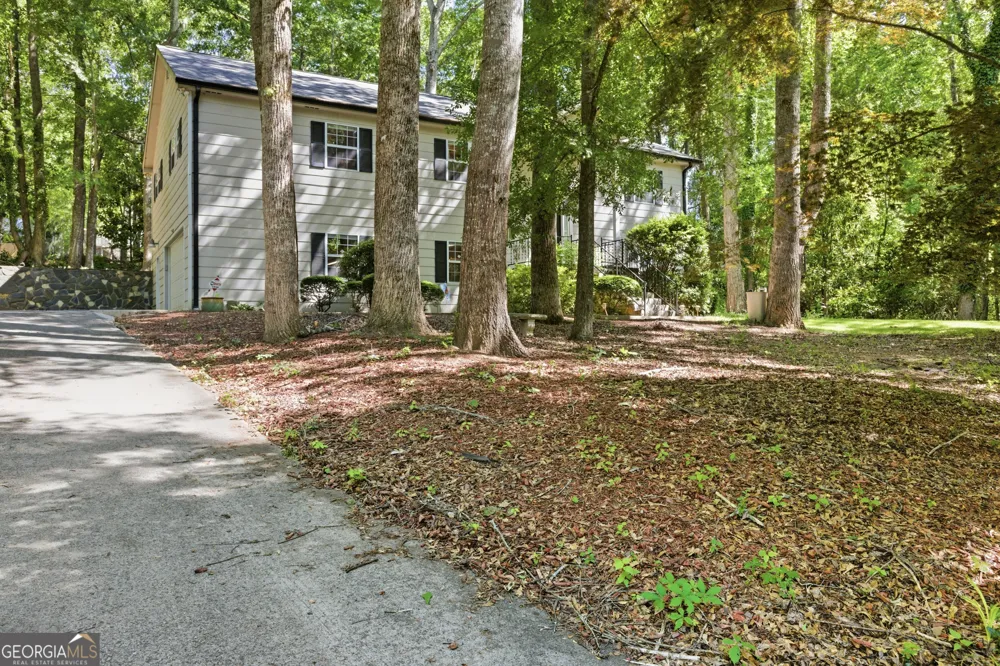 325 Springwood DR Clarkesville, GA 30523