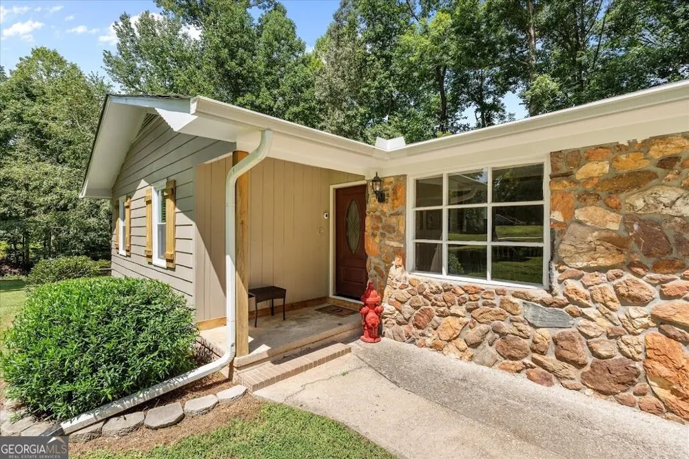 215 Eldorado DR Carrollton, GA 30116