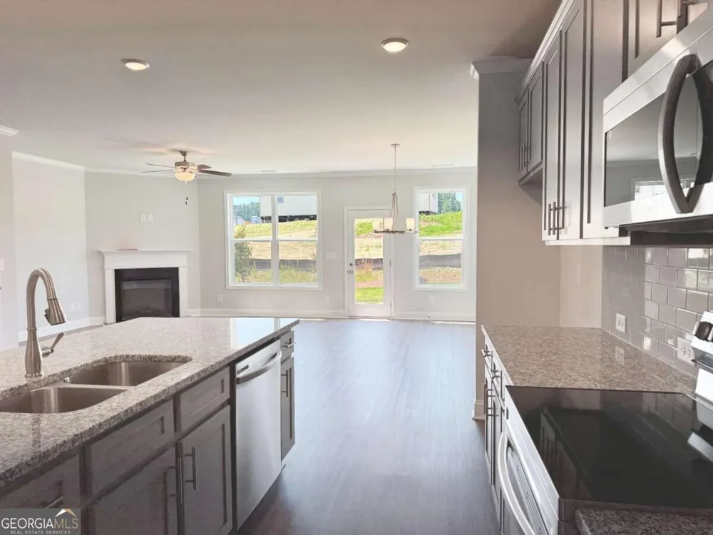 4003 Streamlet WAY Gainesville, GA 30506